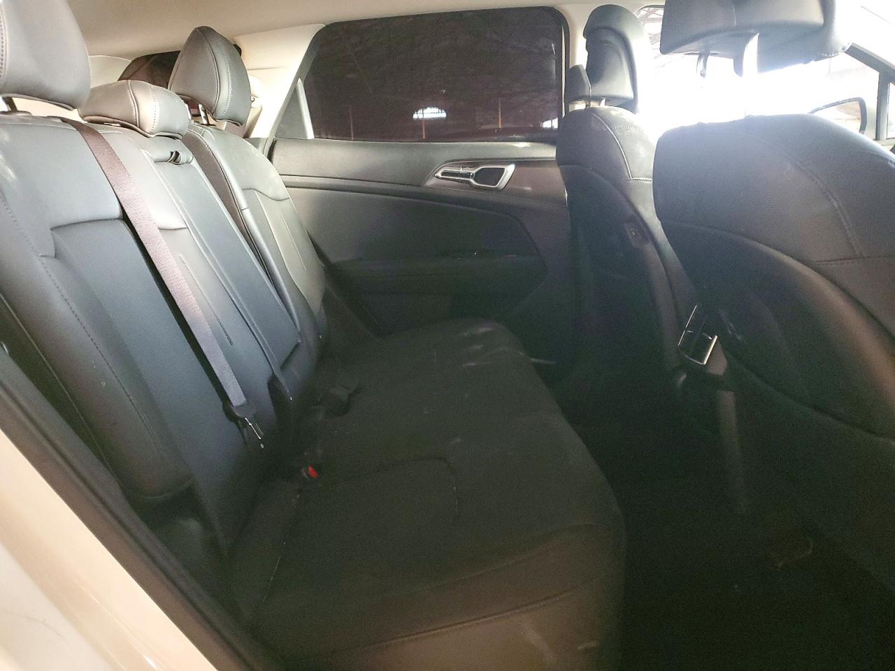 2025 KIA SPORTAGE EX photo 10