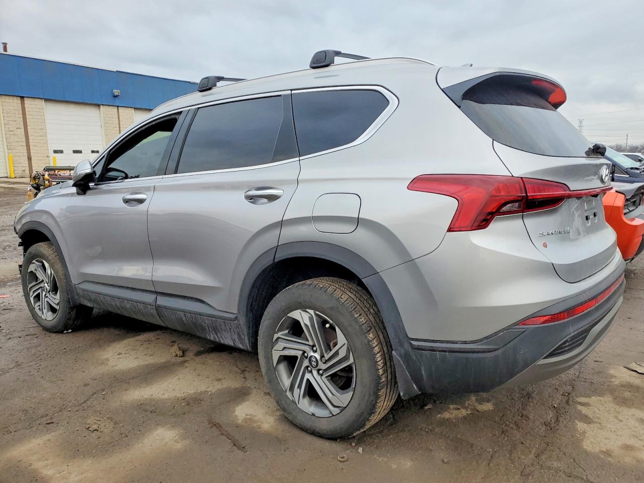 2023 HYUNDAI SANTA FE SEL photo 2