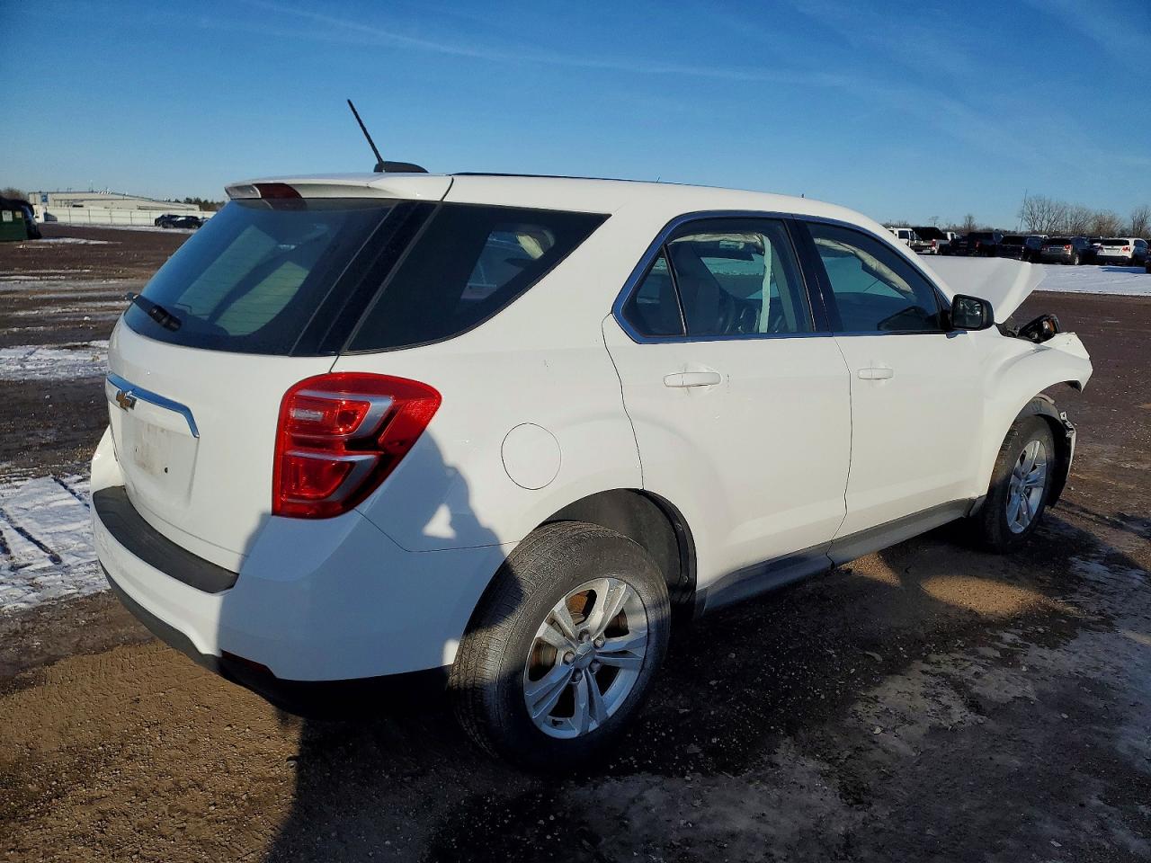 2017 CHEVROLET EQUINOX LS photo 5