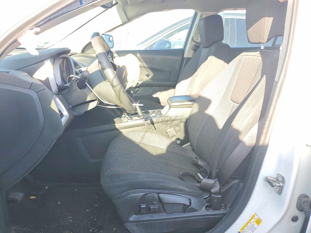 2017 CHEVROLET EQUINOX LS photo 13