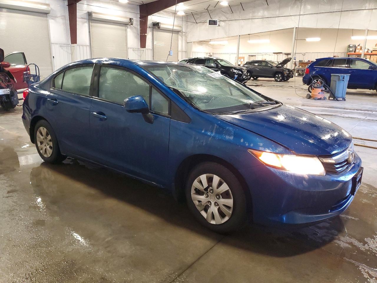 2012 HONDA CIVIC LX photo 4