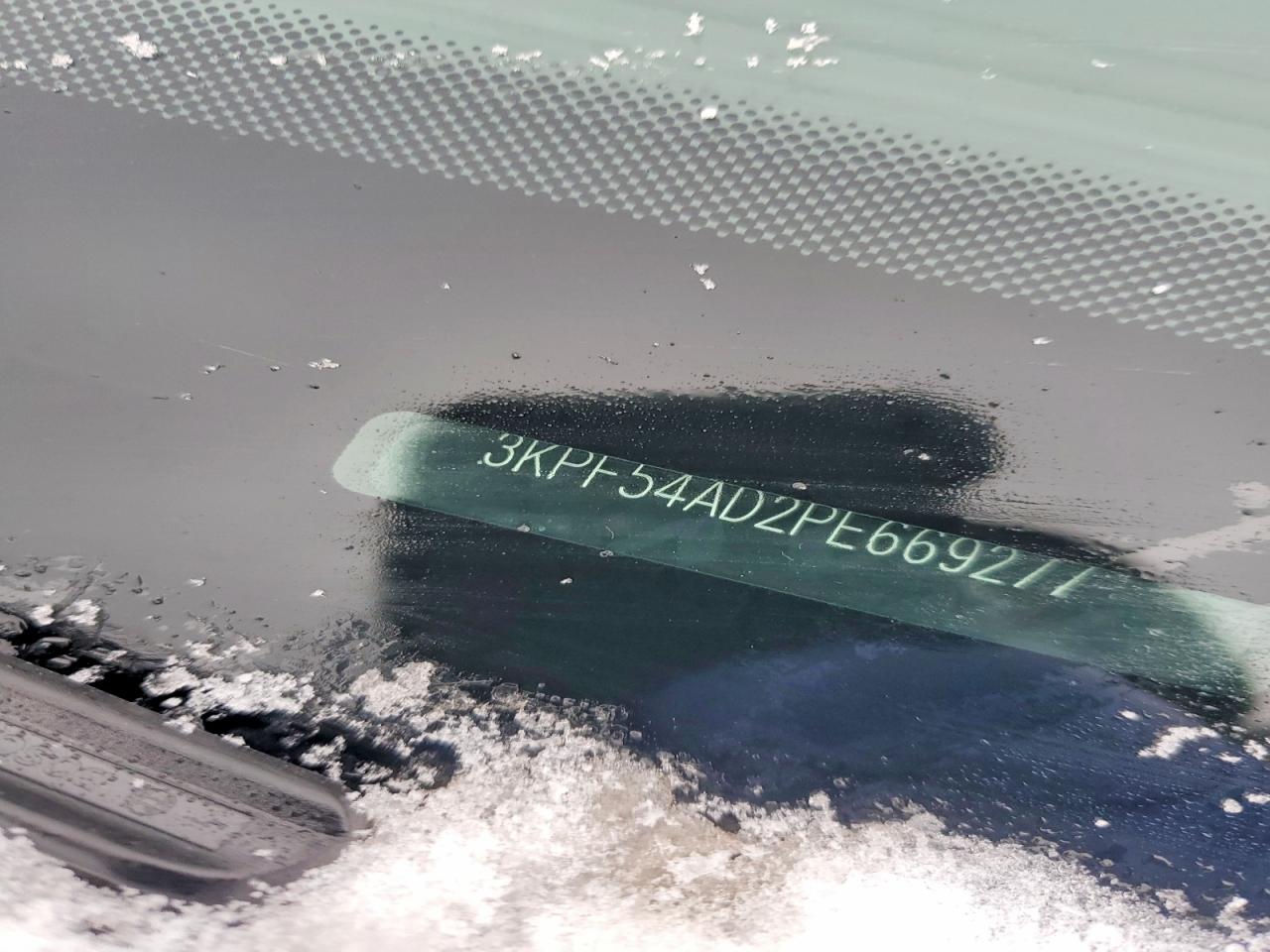 2023 KIA FORTE GT LINE photo 12