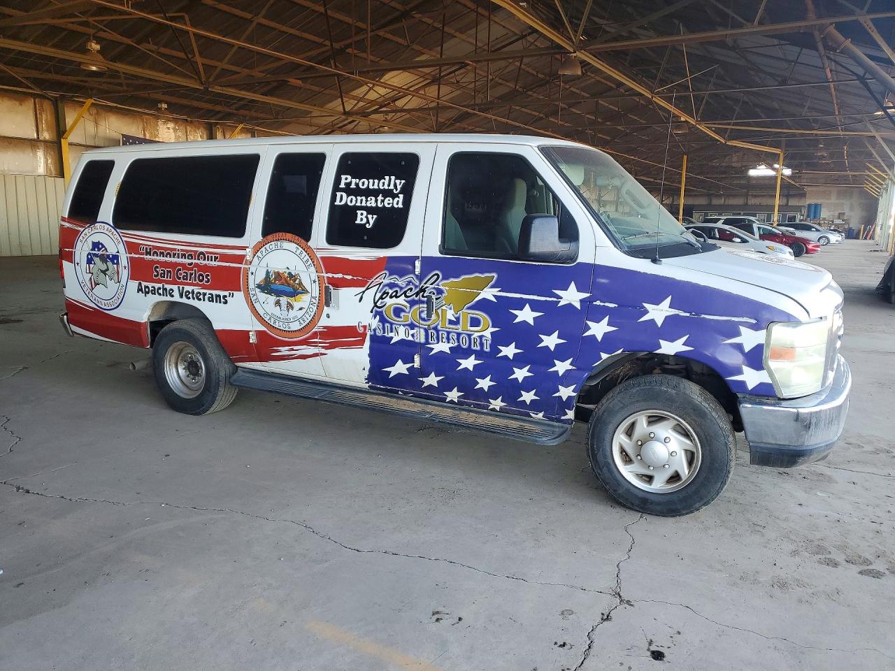 2011 FORD ECONOLINE E350 SUPER DUTY WAGON photo 4