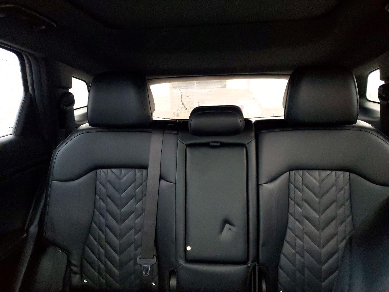 2023 KIA SPORTAGE X LINE photo 10