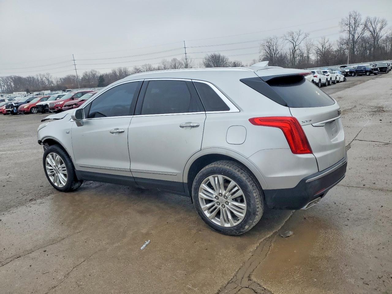 2019 CADILLAC XT5 PREMIUM LUXURY photo 2