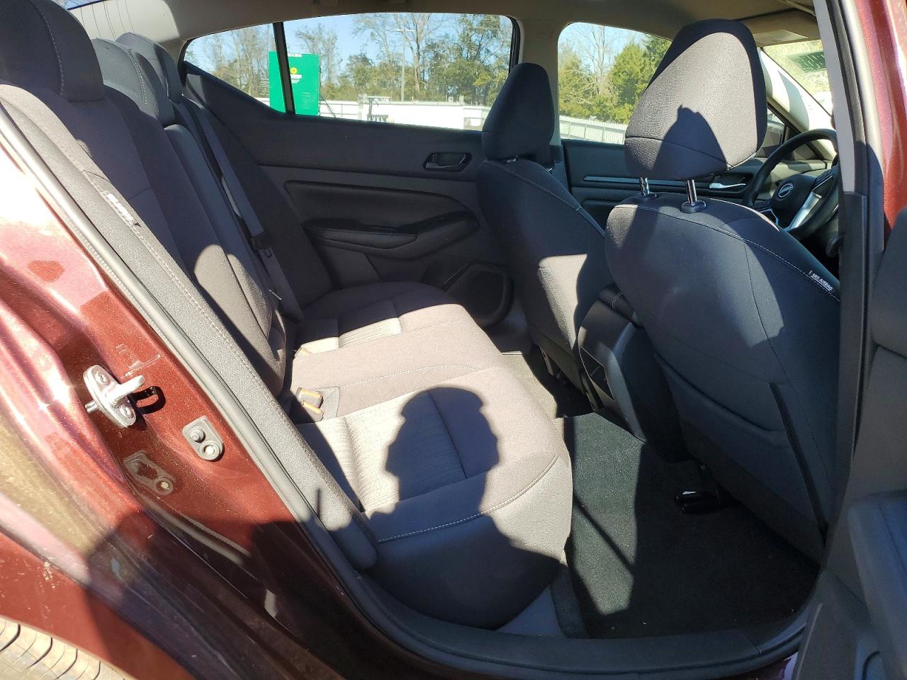 2024 NISSAN ALTIMA SV photo 10