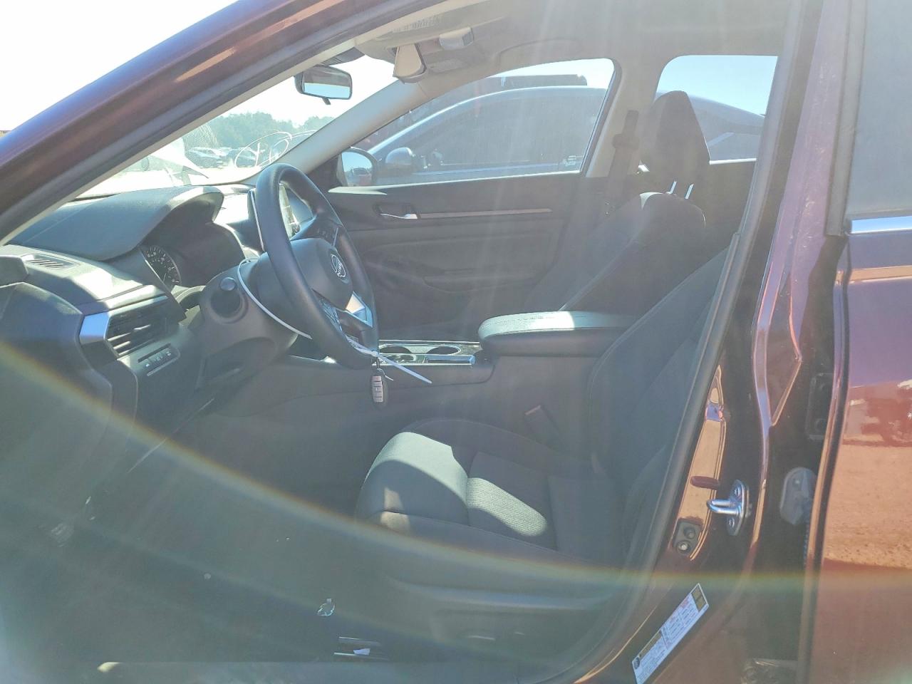 2024 NISSAN ALTIMA SV photo 7