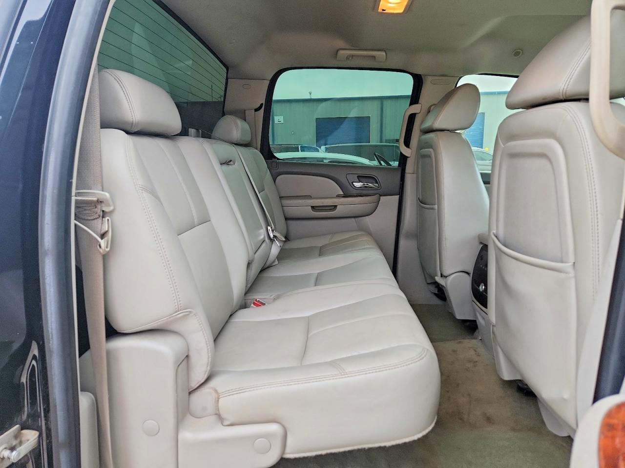 2007 CHEVROLET SILVERADO K1500 CREW CAB photo 10