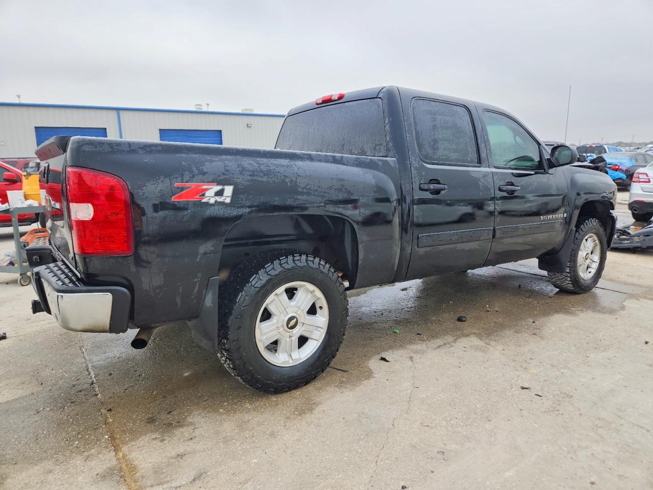 2007 CHEVROLET SILVERADO K1500 CREW CAB photo 3