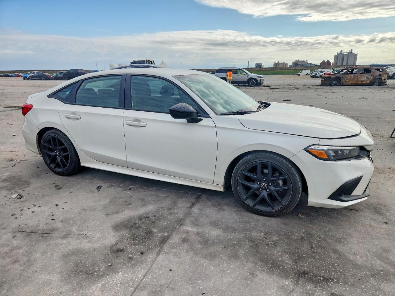 2023 HONDA CIVIC SPORT photo 4