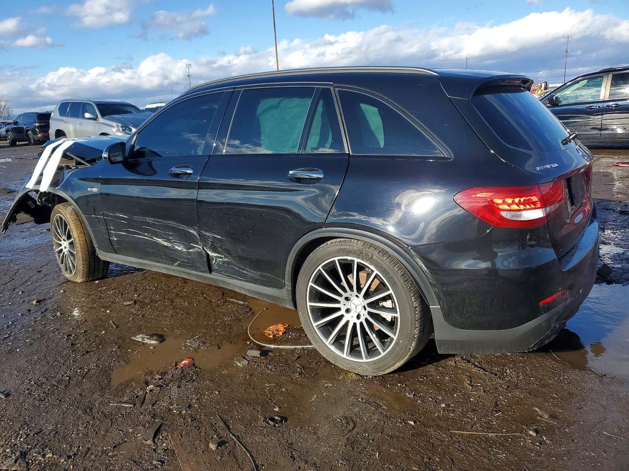 2018 MERCEDES-BENZ GLC 43 4MATIC AMG photo 2
