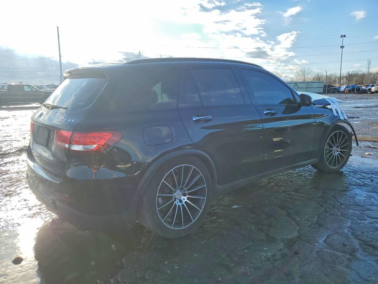 2018 MERCEDES-BENZ GLC 43 4MATIC AMG photo 3