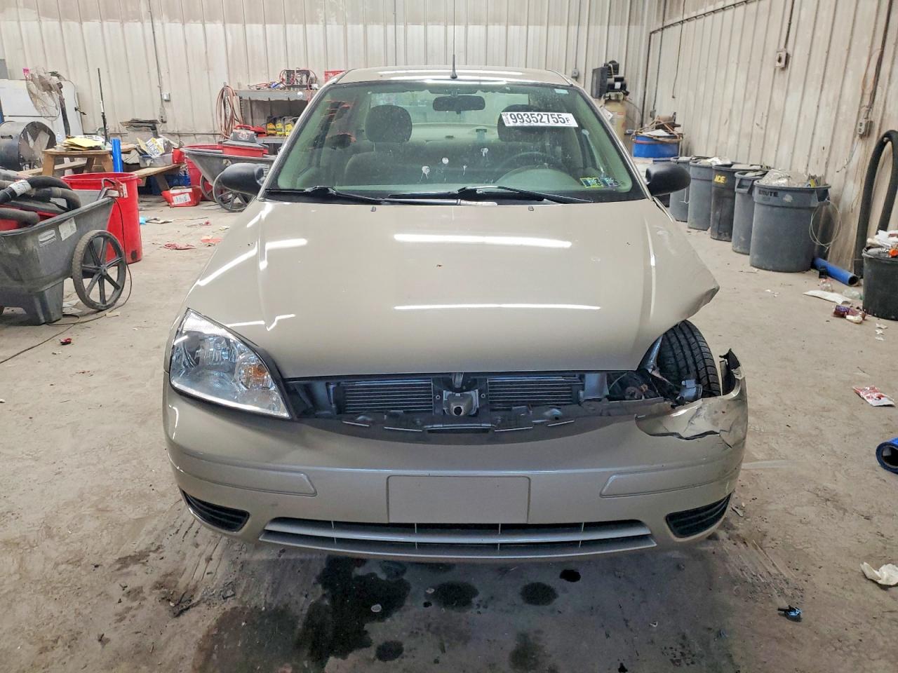 2007 FORD FOCUS ZX4 photo 5
