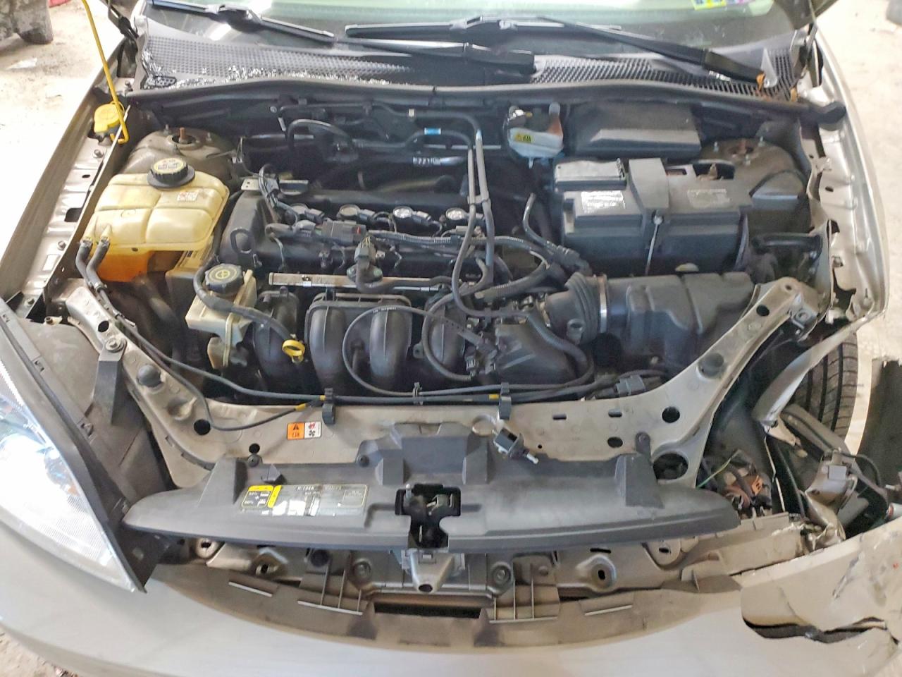 2007 FORD FOCUS ZX4 photo 11