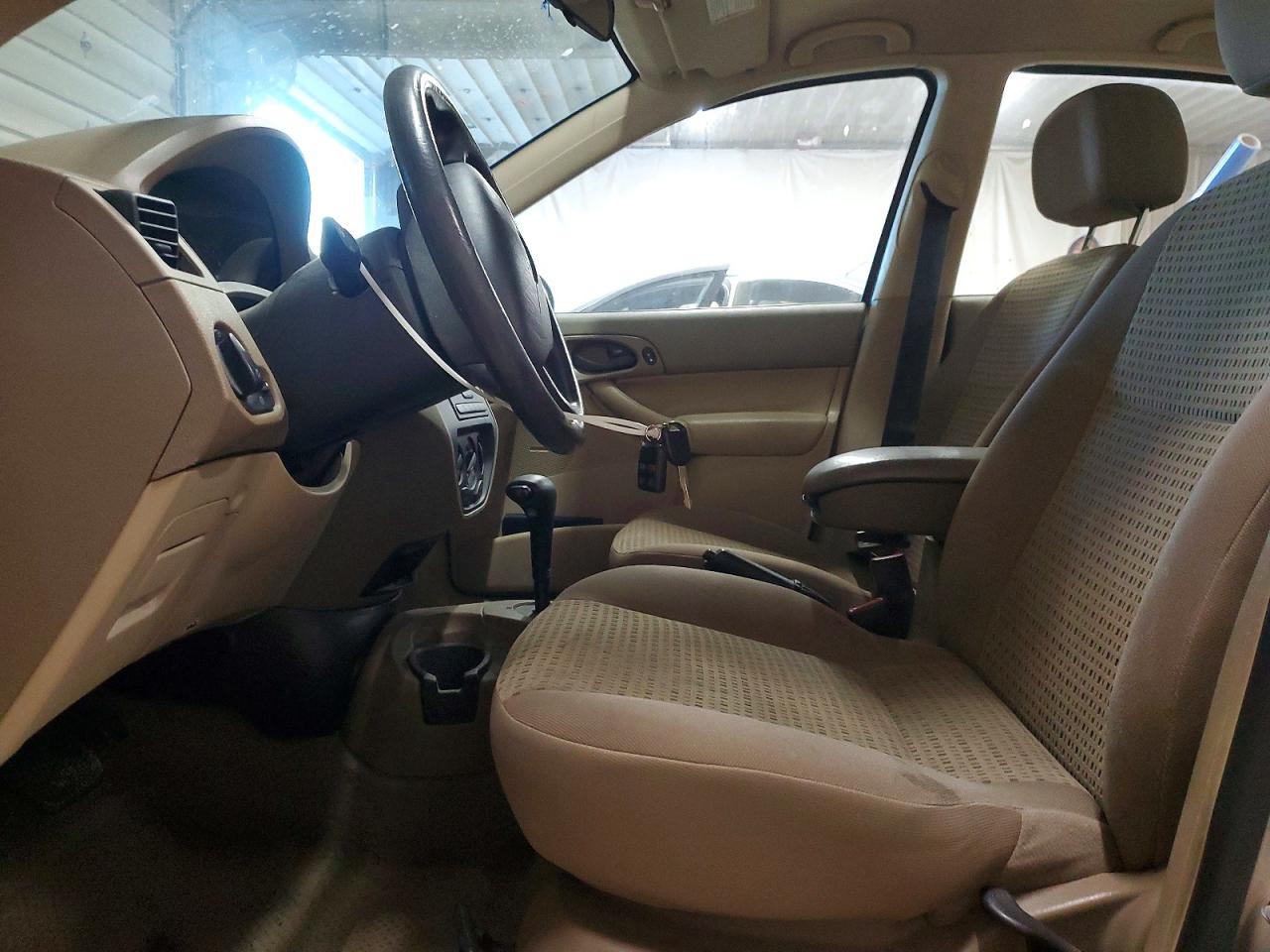 2007 FORD FOCUS ZX4 photo 7