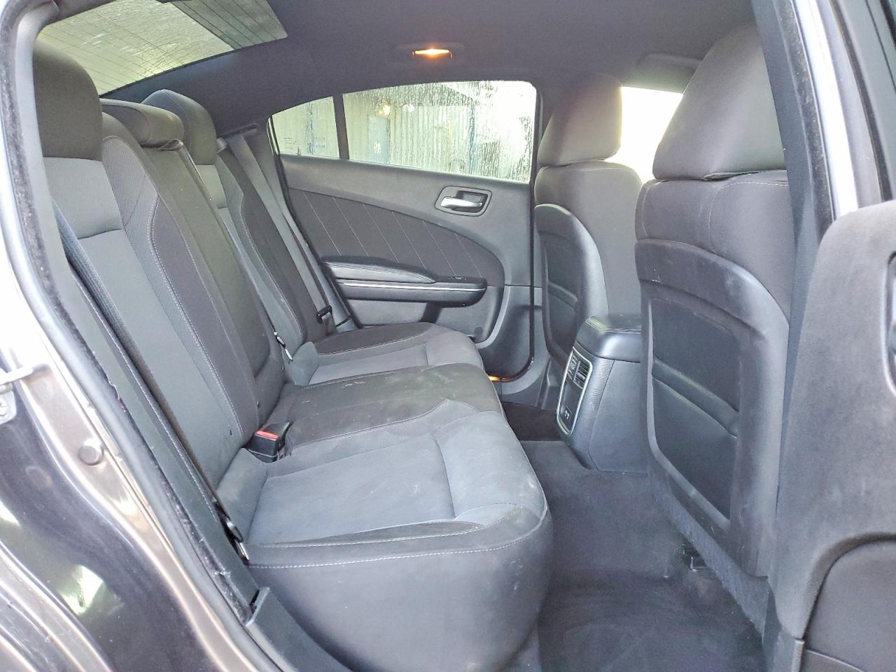 2015 DODGE CHARGER SXT photo 10