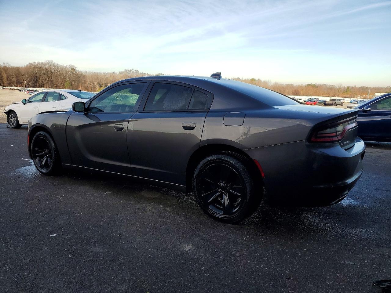 2015 DODGE CHARGER SXT photo 2