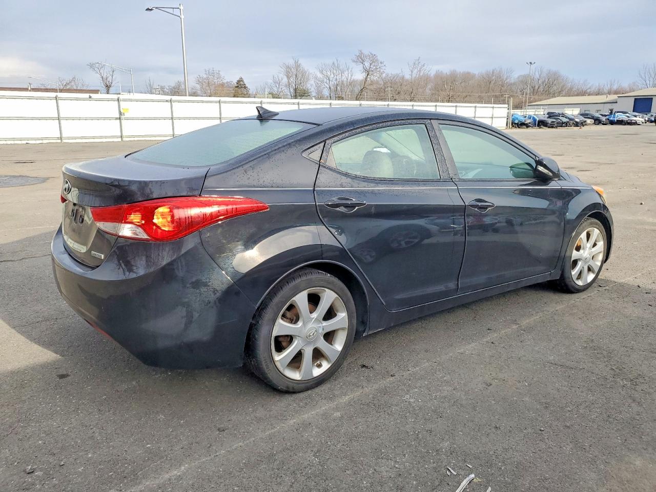 2013 HYUNDAI ELANTRA GLS photo 3