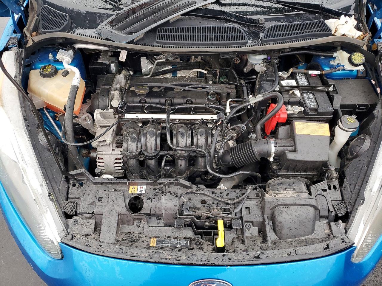 2015 FORD FIESTA SE photo 11