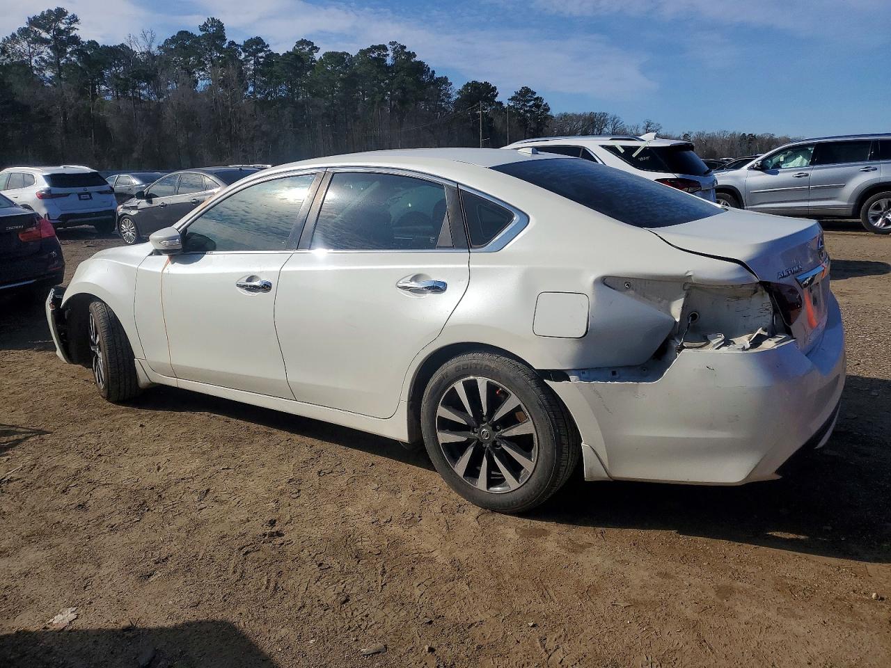 2018 NISSAN ALTIMA 2.5 photo 2