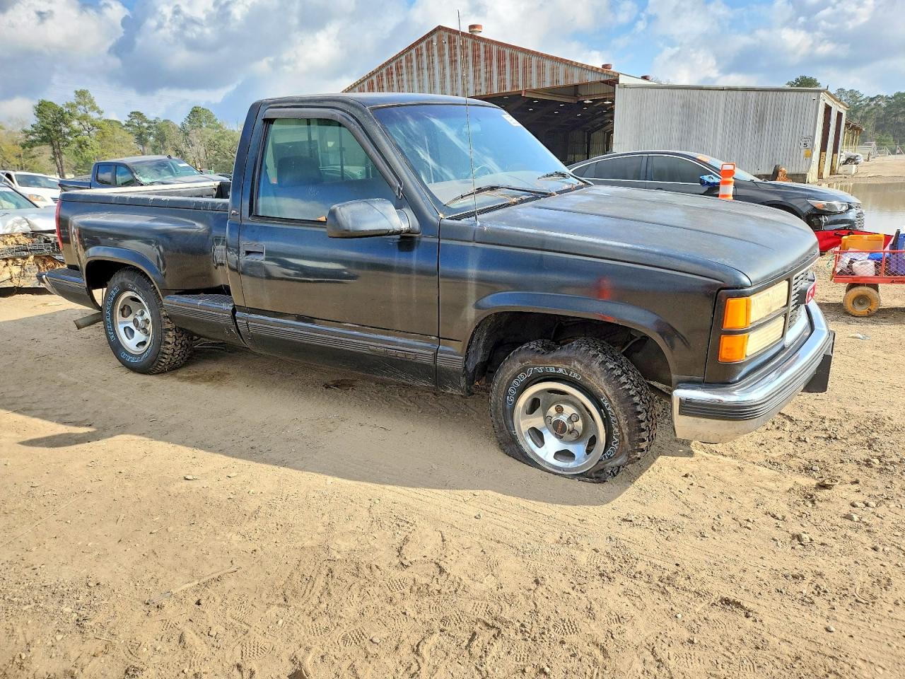 1998 GMC SIERRA C1500 photo 4