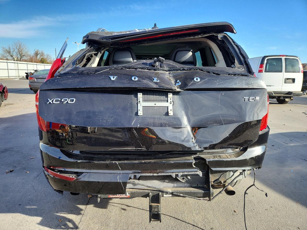 2016 VOLVO XC90 T8 photo 6