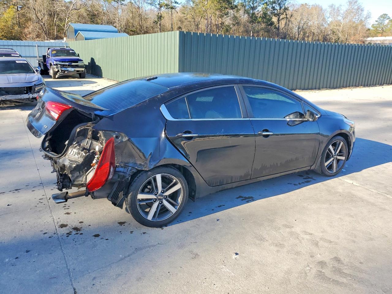 2017 KIA FORTE EX photo 3