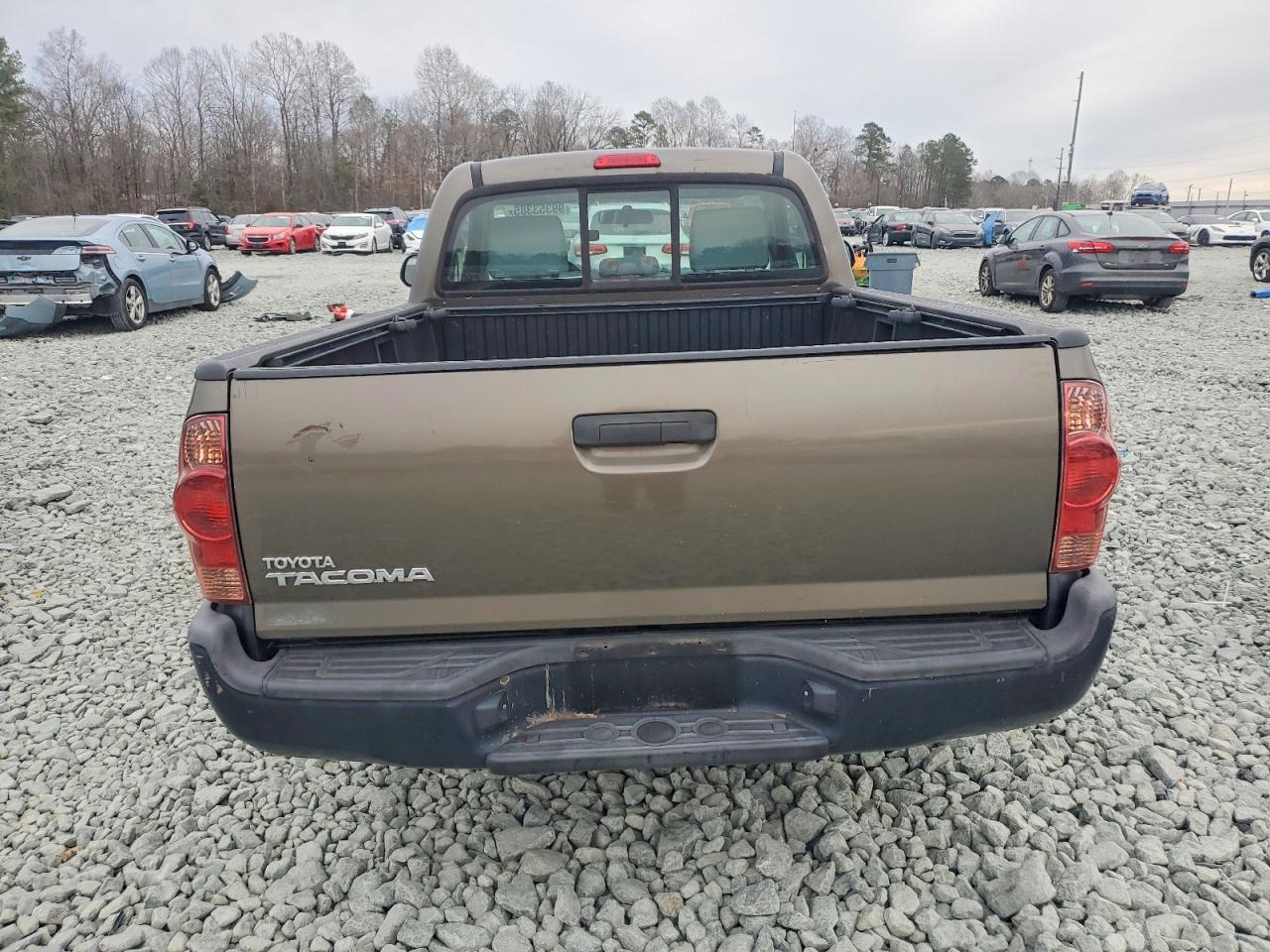 2012 TOYOTA TACOMA photo 6