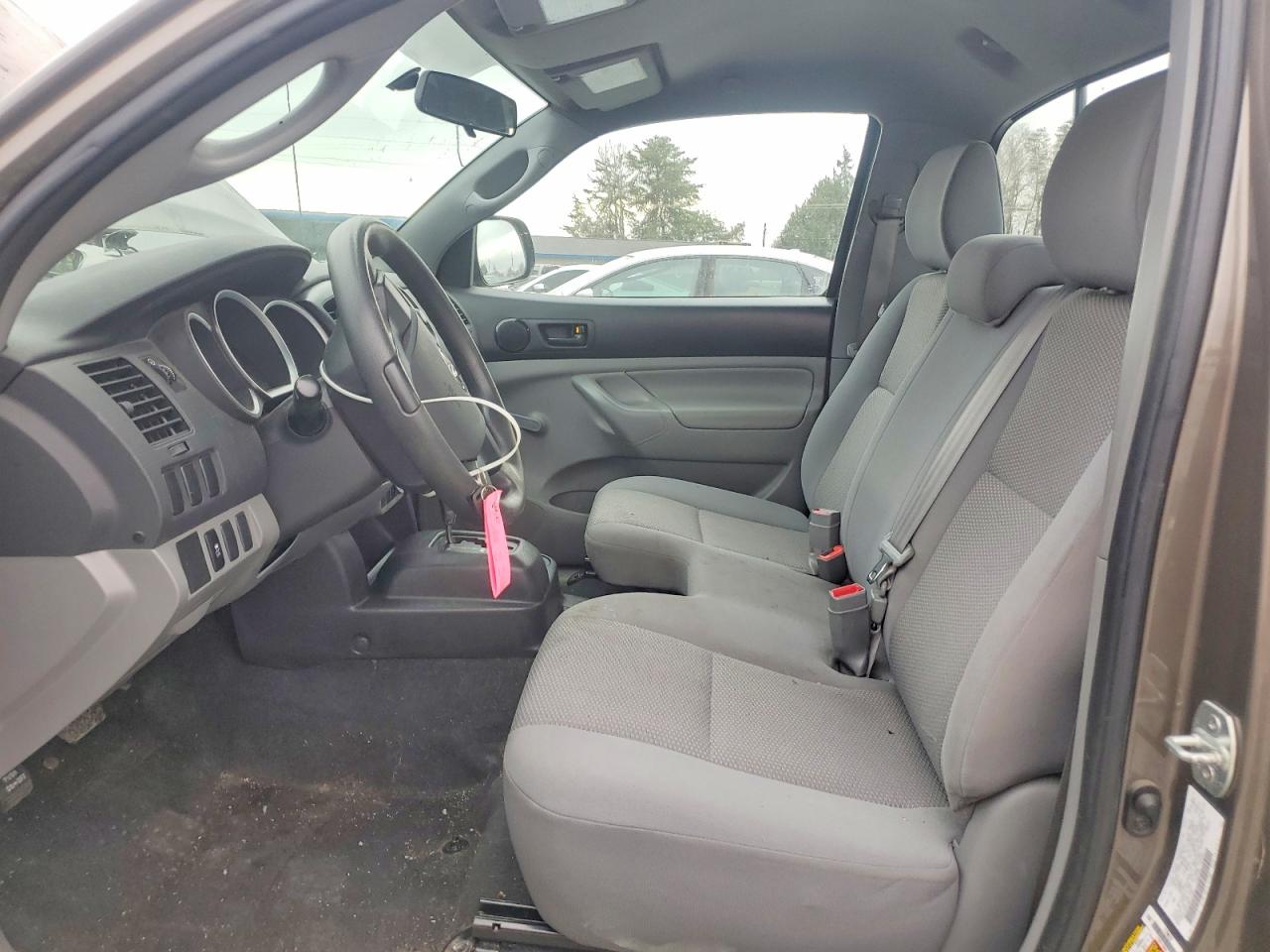 2012 TOYOTA TACOMA photo 7