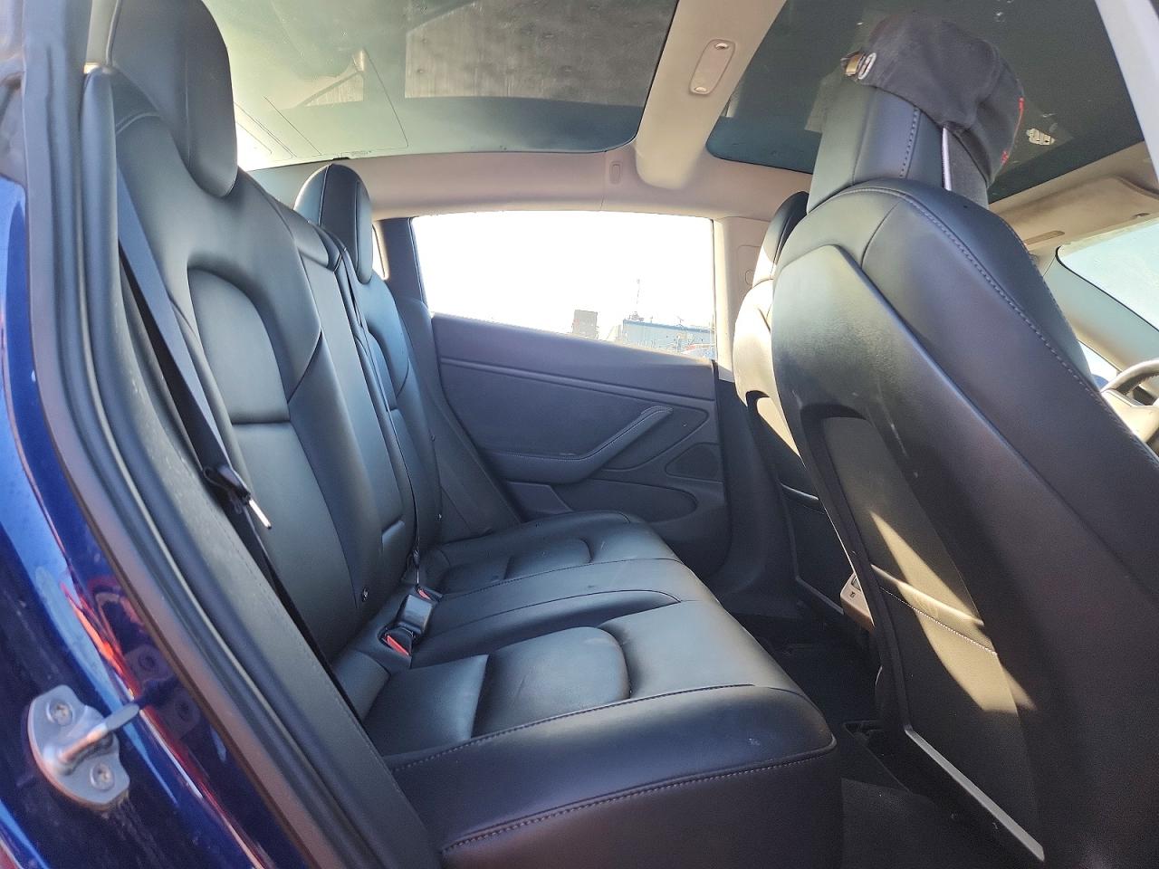 2018 TESLA MODEL 3 photo 10