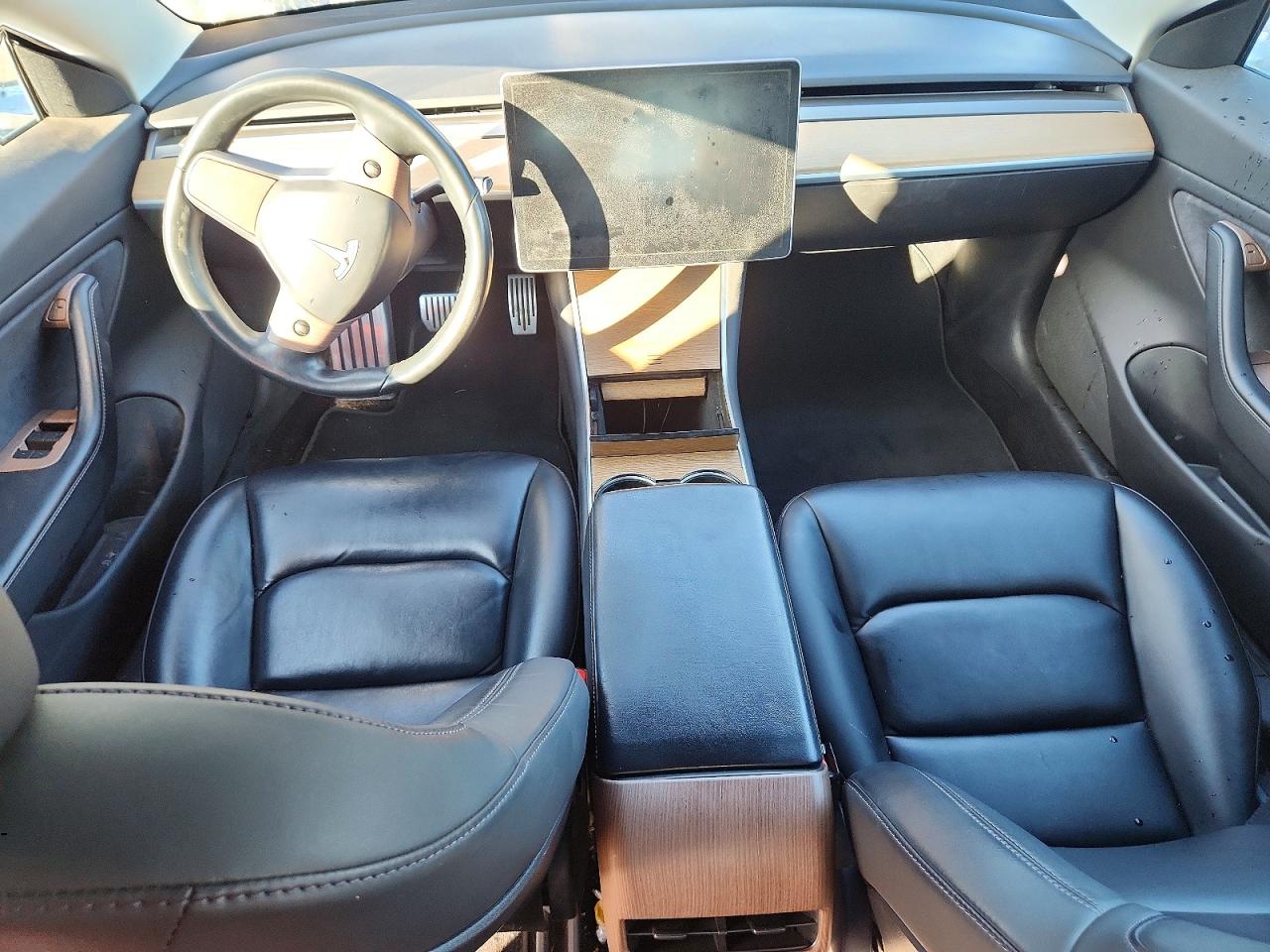 2018 TESLA MODEL 3 photo 8