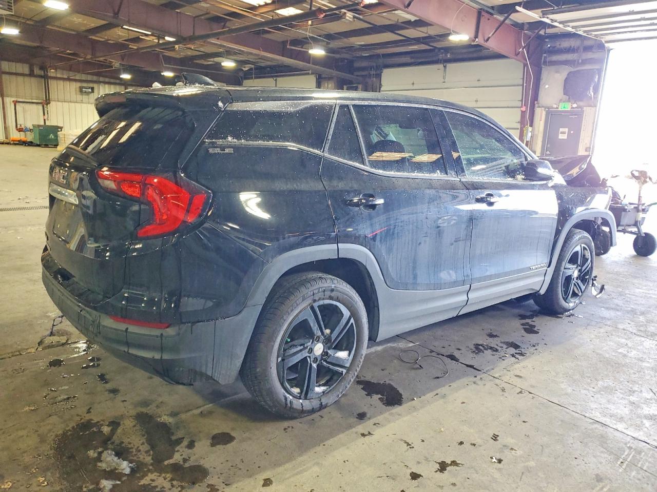 2018 GMC TERRAIN SLE photo 7