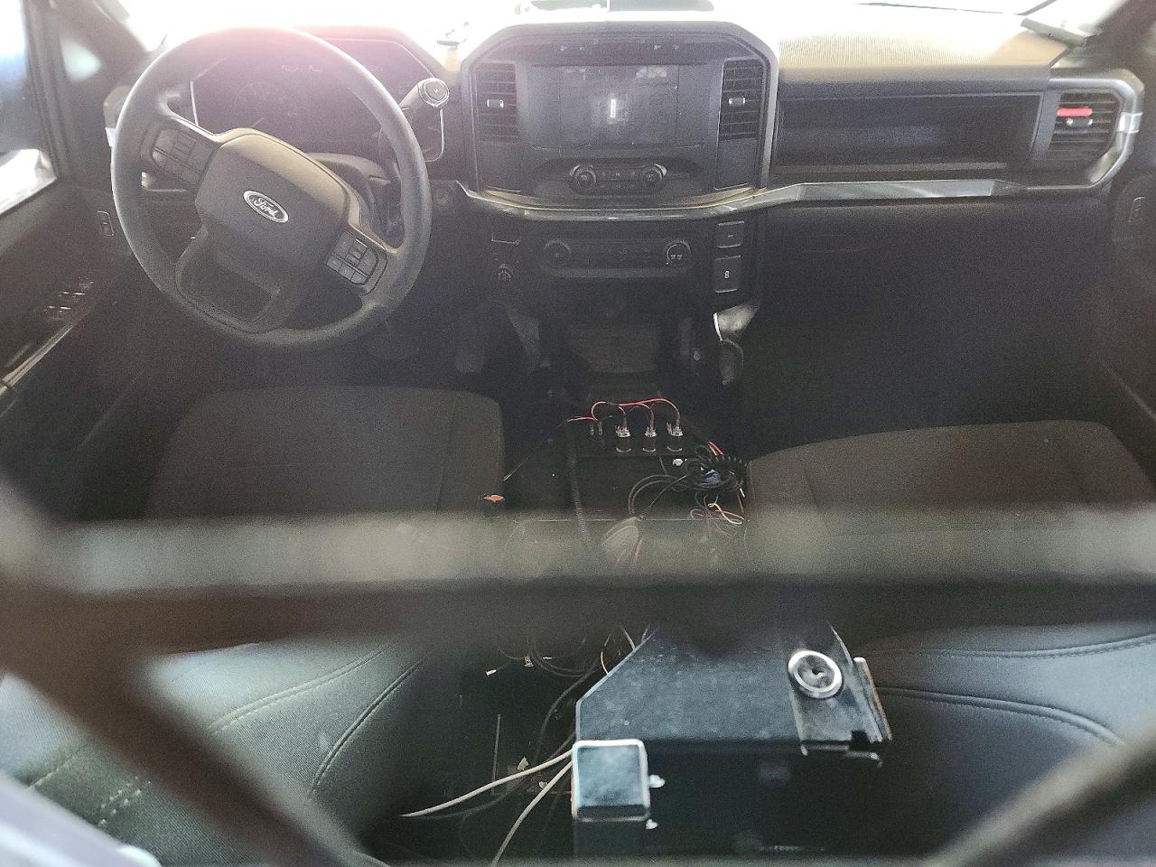 2023 FORD F150 POLICE RESPONDER photo 15