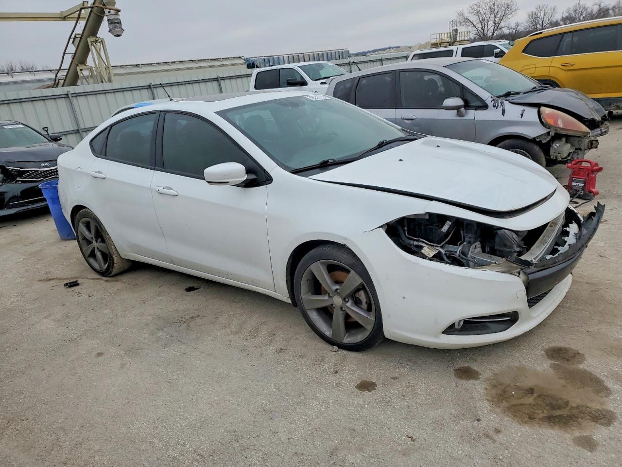2015 DODGE DART GT photo 4