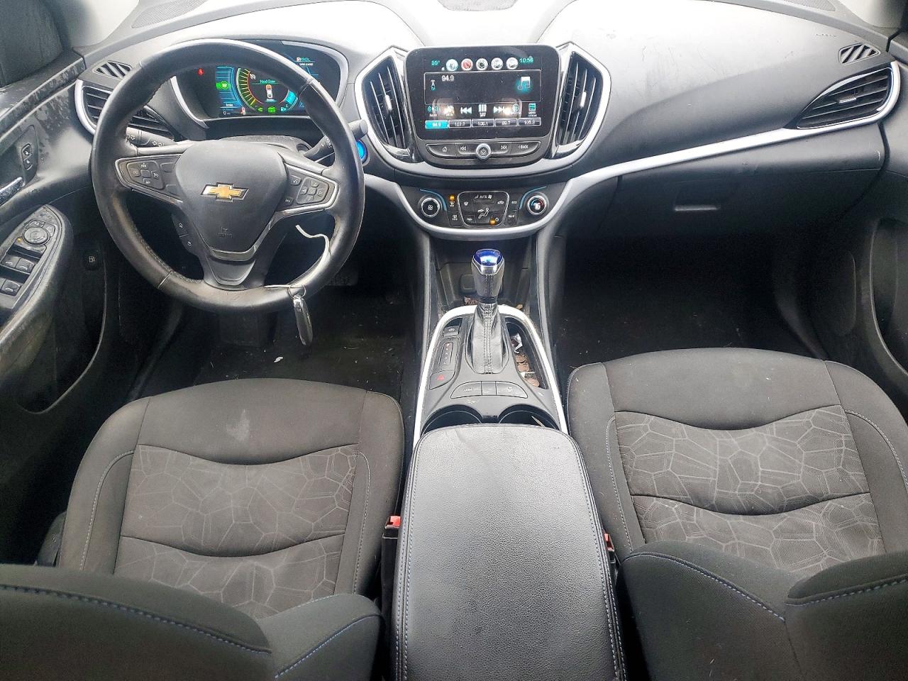 2017 CHEVROLET VOLT LT photo 8