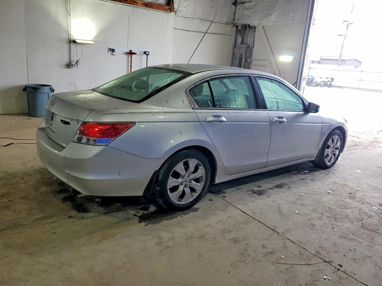 2009 HONDA ACCORD EXL photo 3