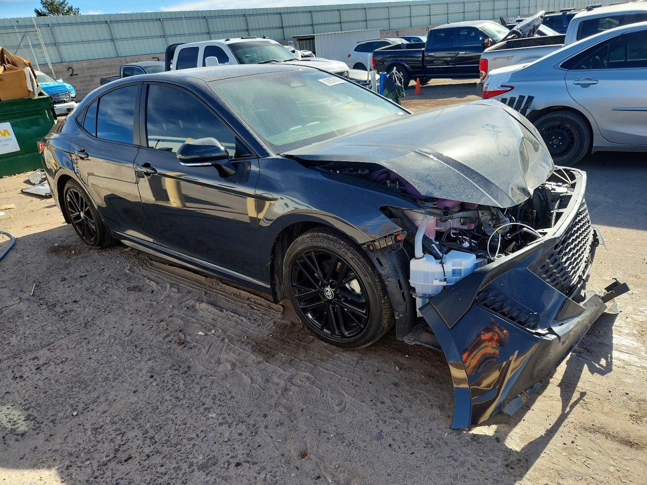 2025 TOYOTA CAMRY XSE photo 4