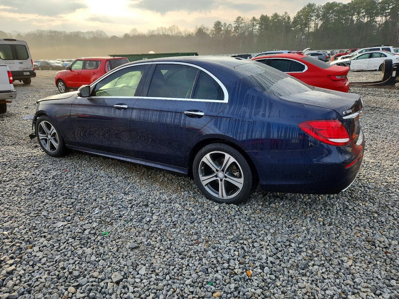 2017 MERCEDES-BENZ E 300 photo 2