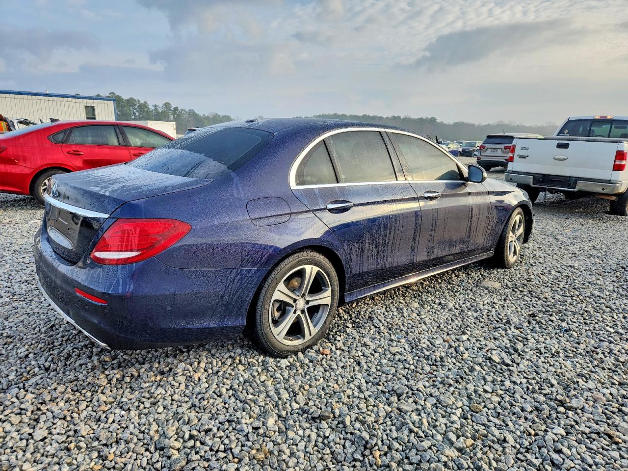 2017 MERCEDES-BENZ E 300 photo 3