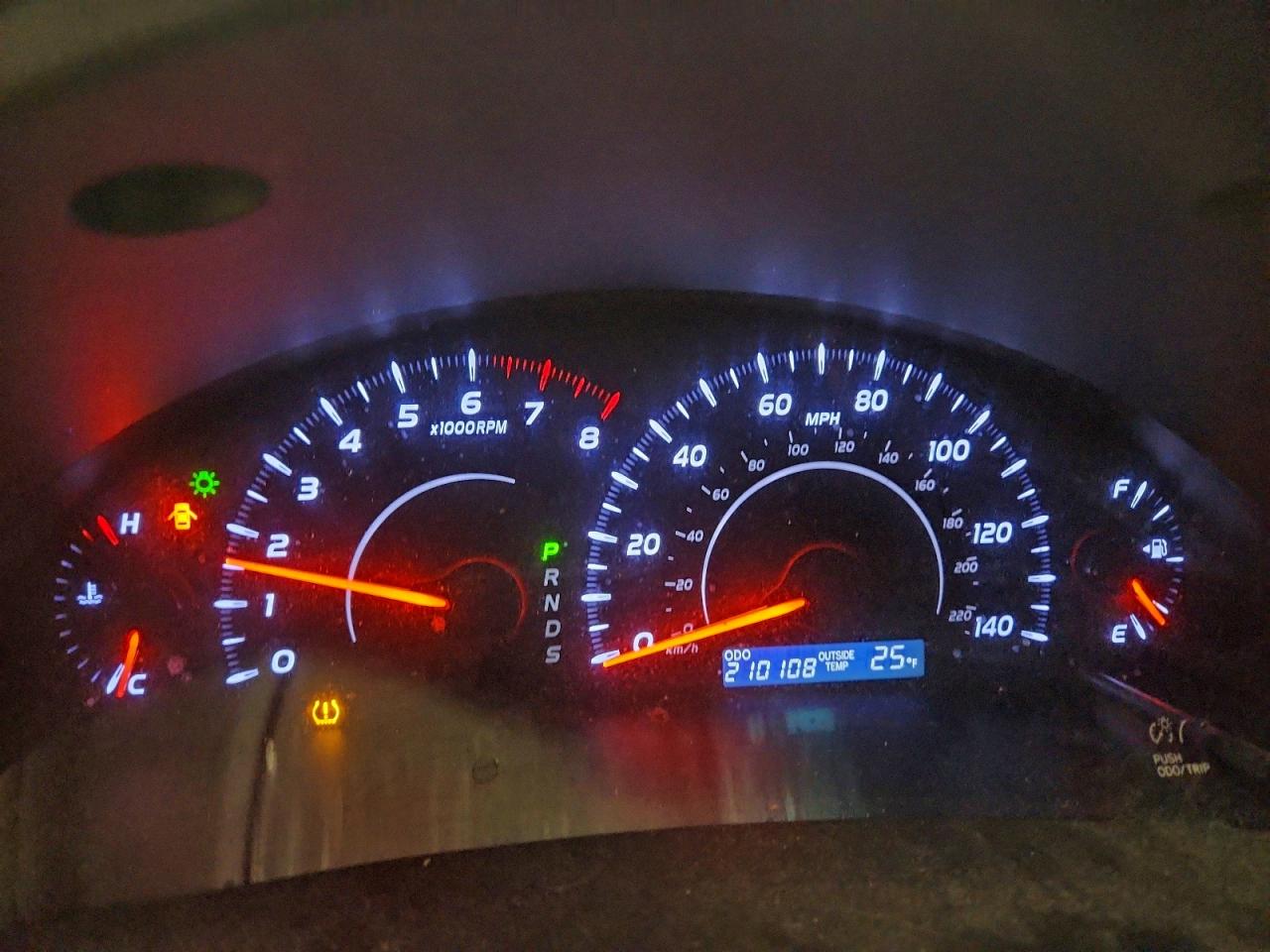 2010 TOYOTA CAMRY BASE photo 9