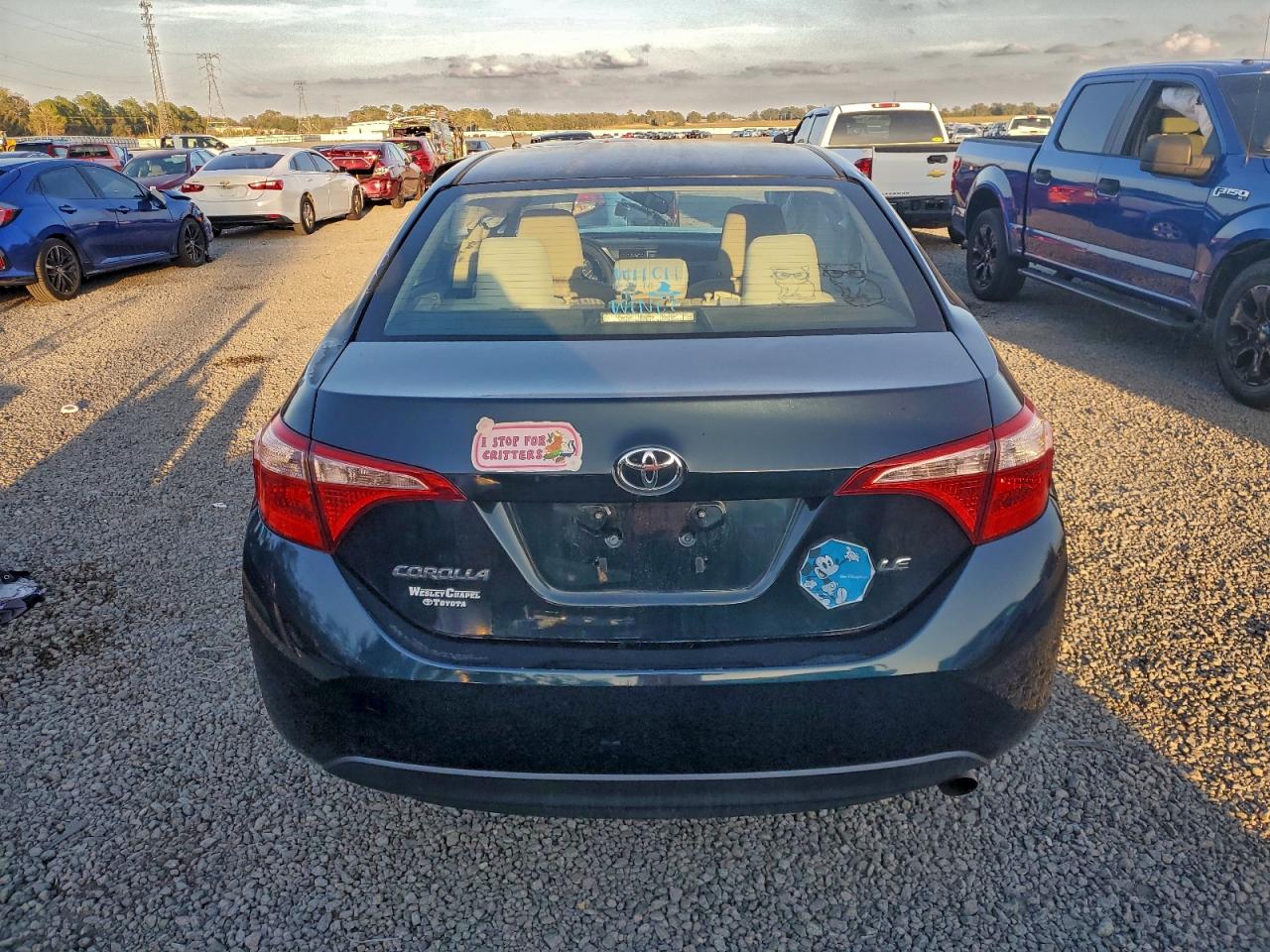 2017 TOYOTA COROLLA L photo 6