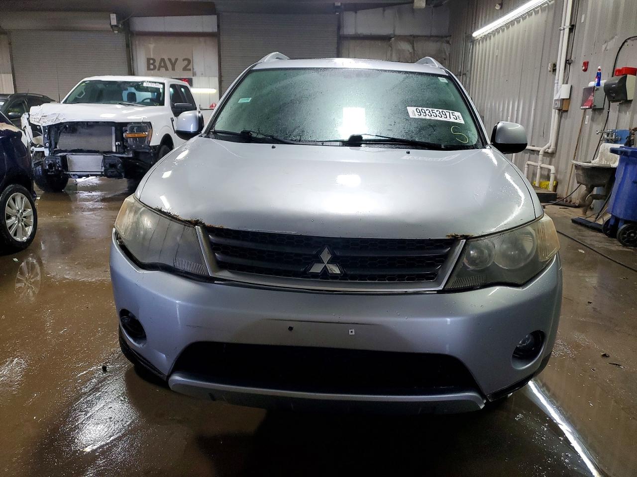 2008 MITSUBISHI OUTLANDER SE photo 5