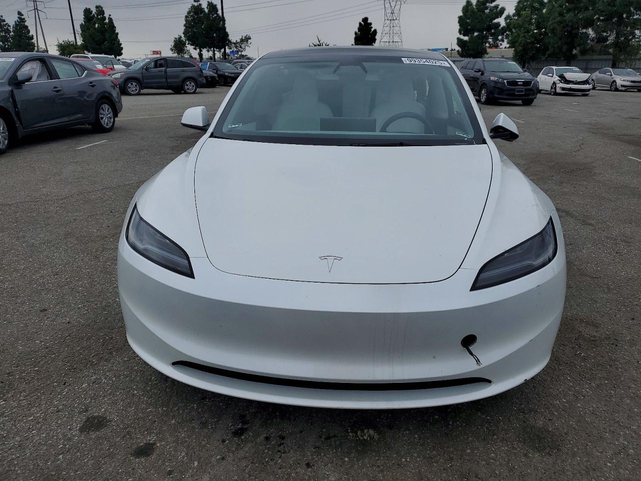 2024 TESLA MODEL 3 photo 17