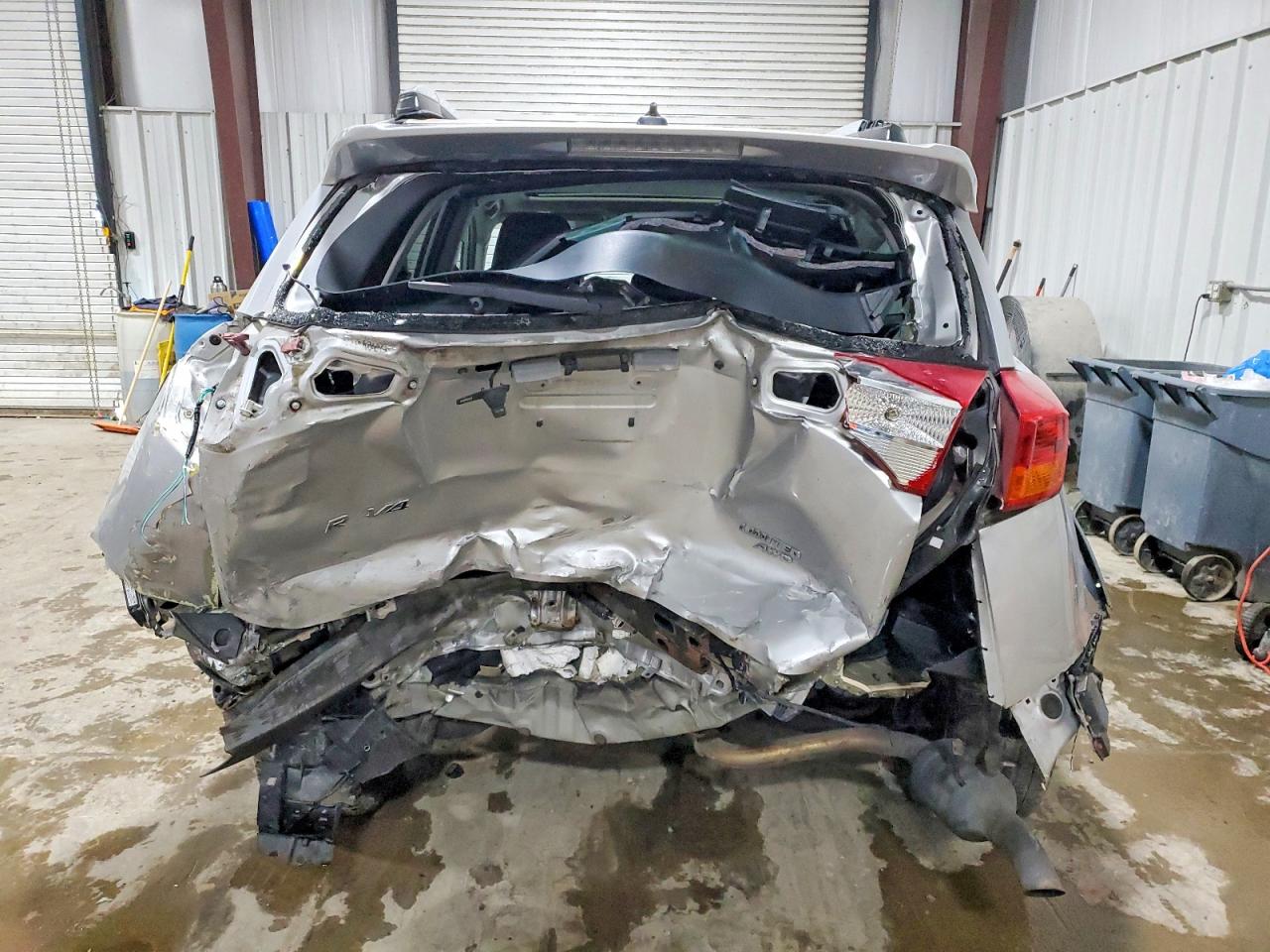2015 TOYOTA RAV4 LIMITED photo 6