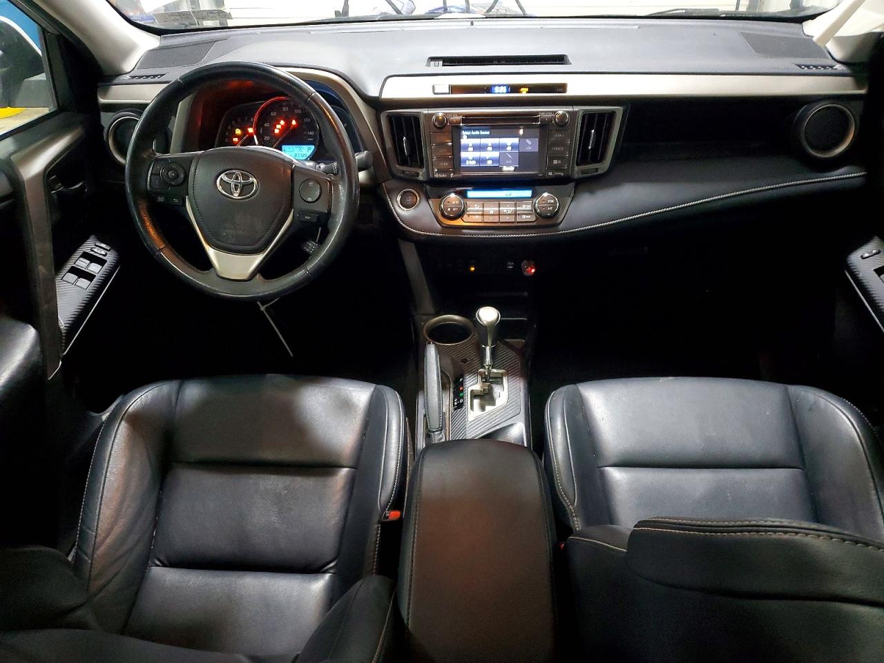 2015 TOYOTA RAV4 LIMITED photo 8