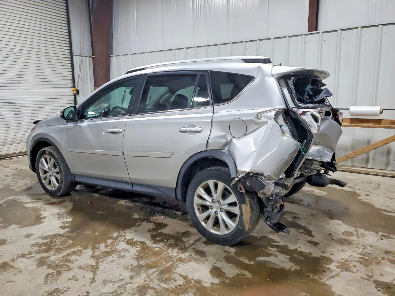 2015 TOYOTA RAV4 LIMITED photo 2