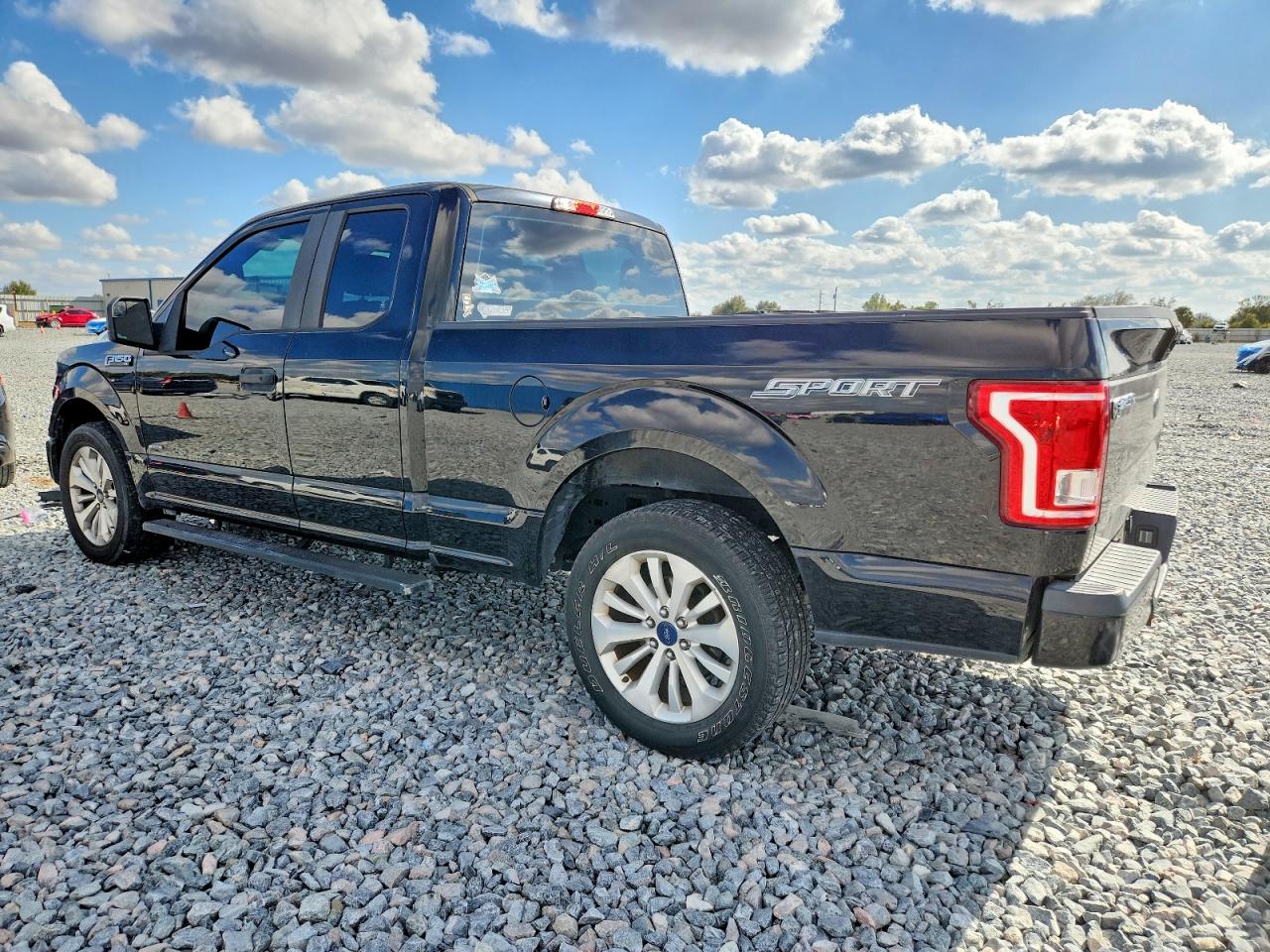 2016 FORD F150 SUPER CAB photo 2