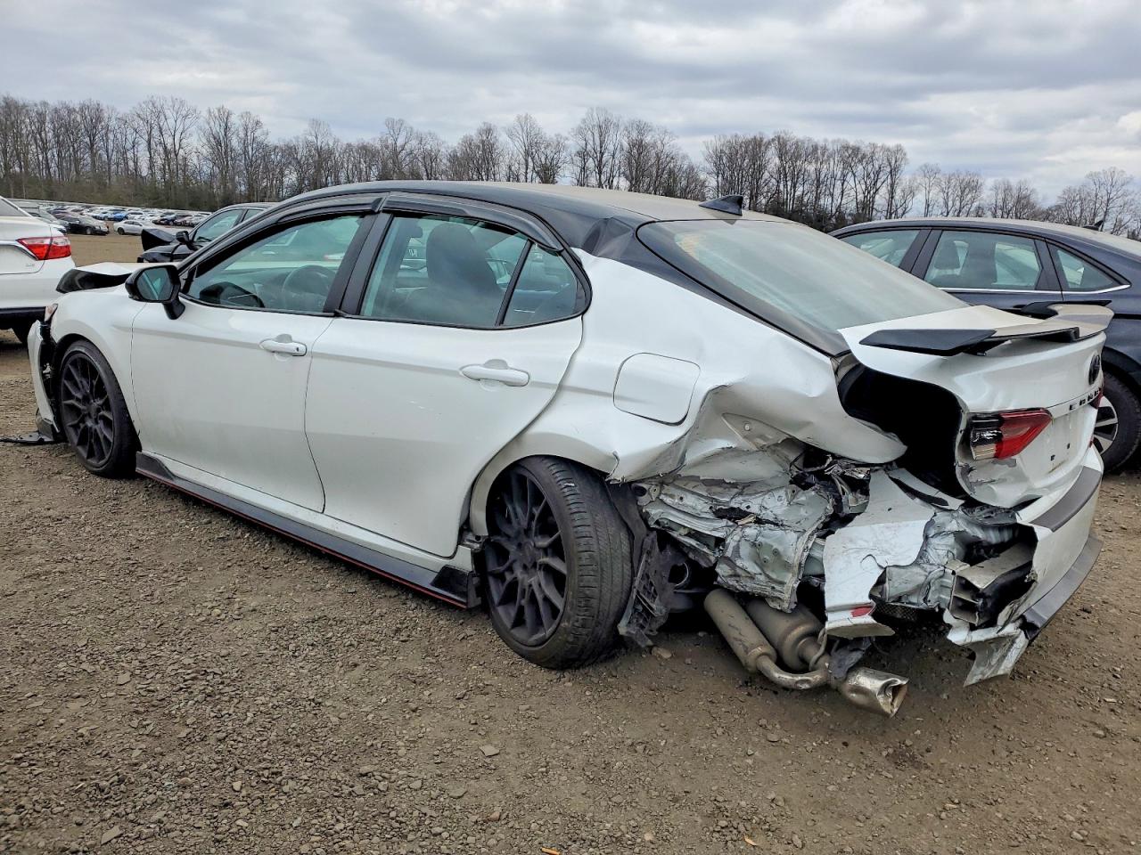 2022 TOYOTA CAMRY TRD photo 3