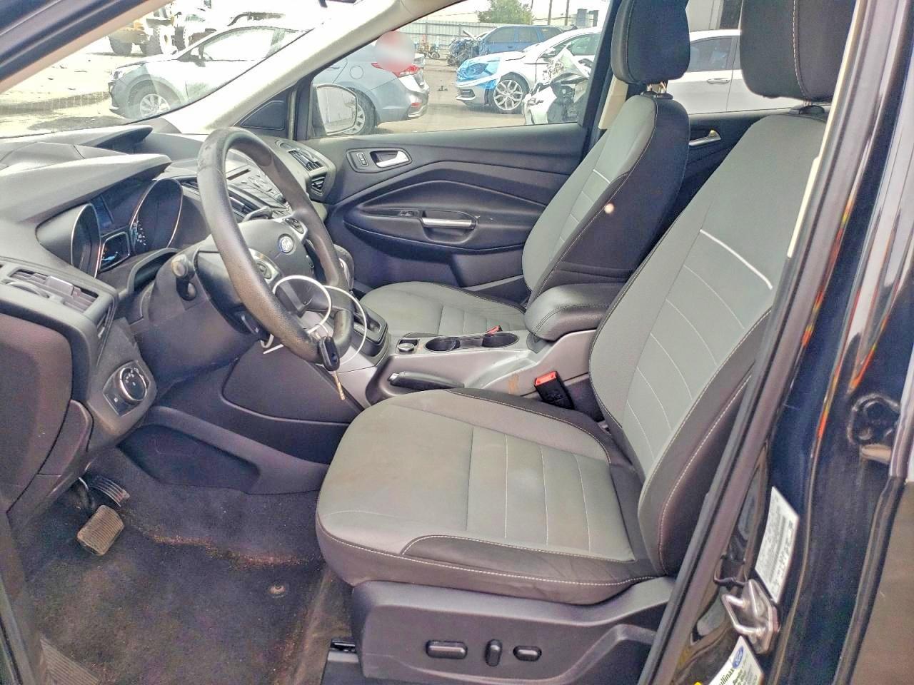 2015 FORD ESCAPE SE photo 7