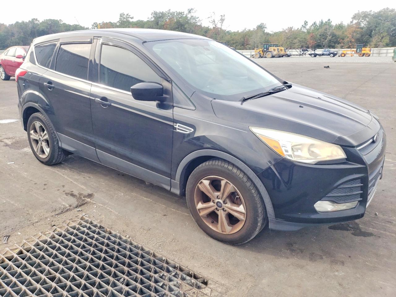 2015 FORD ESCAPE SE photo 4